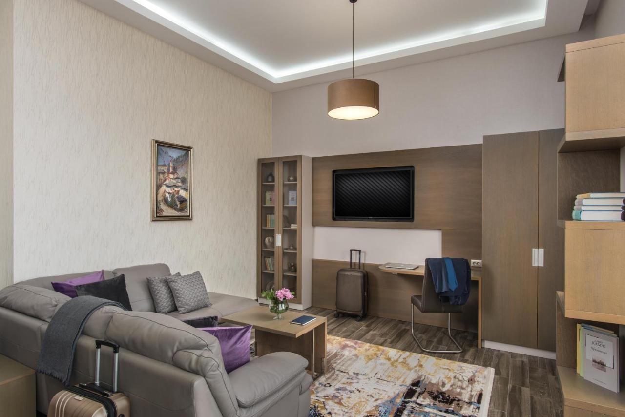 Boutique Apartments - Sevtopolis Kazanlŭk Eksteriør bilde